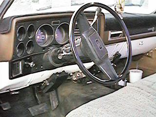 truck2.jpg (20586 bytes)